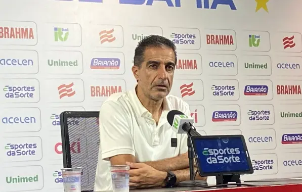 Renato Paiva pede demissão e não é mais técnico do Bahia