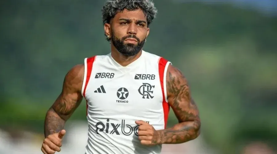 Gabigol admite vacilo ao usar camisa do Corinthians: “Pedi desculpa”