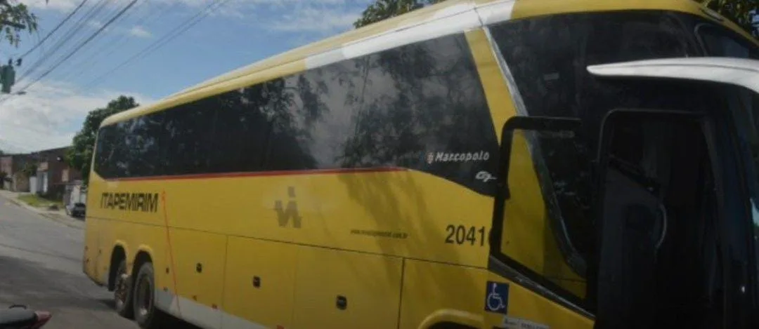 Ônibus é atacado por Bandidos na Br 101 região de  Alagoinhas