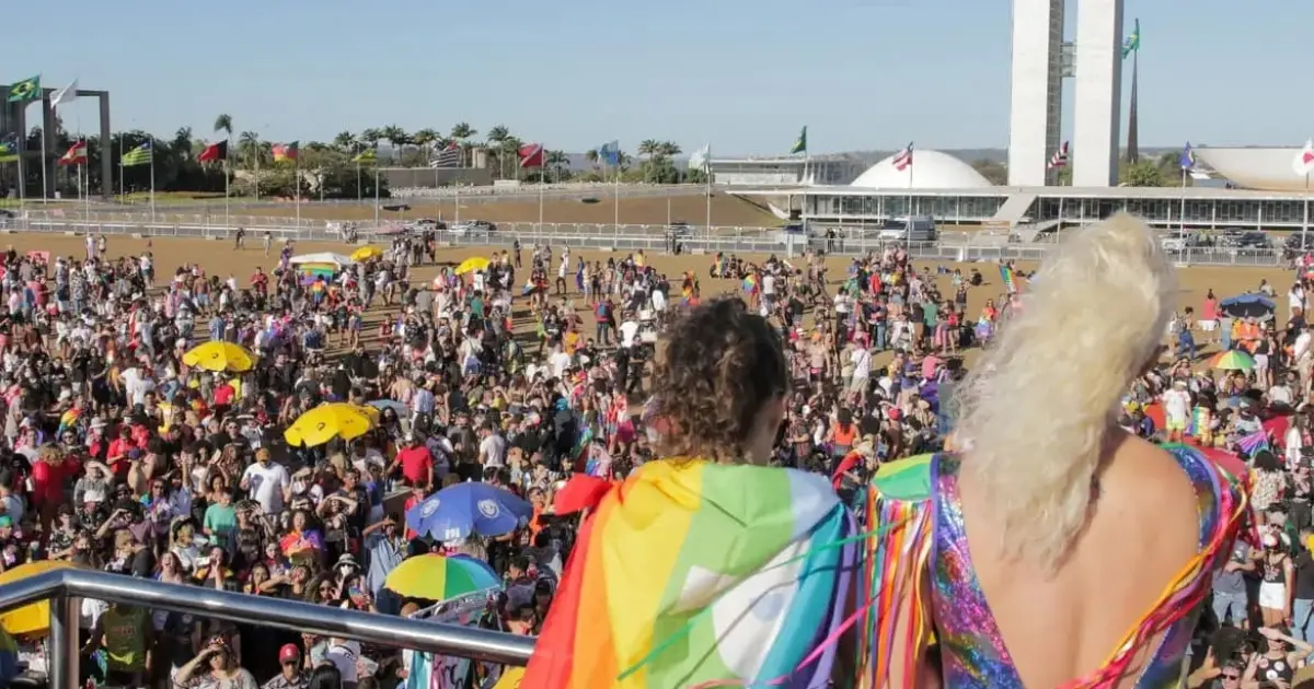 Candidaturas LGBTQIA+ avançam no Legislativo, mas dificuldades persistem