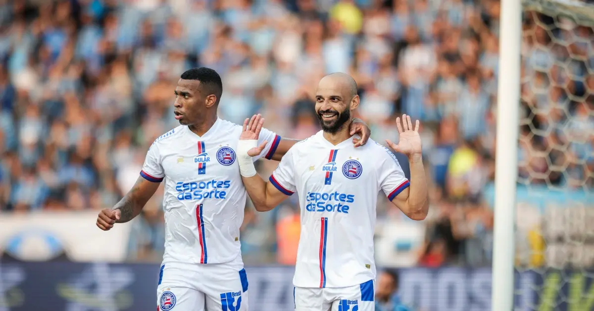 Com ”Lei do Ex” aplicada duas vezes, Thaciano comanda triunfo do Bahia em cima do Grêmio no Brasileiro