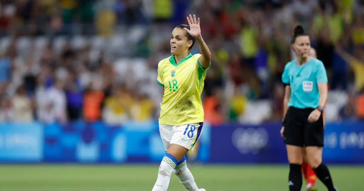 Paris-2024: Brasil goleia a Espanha na semifinal e se classifica para final do futebol feminino