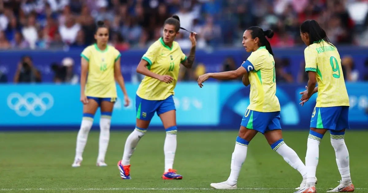 Paris-2024: Brasil perde para os Estados Unidos e fica com a prata no futebol feminino