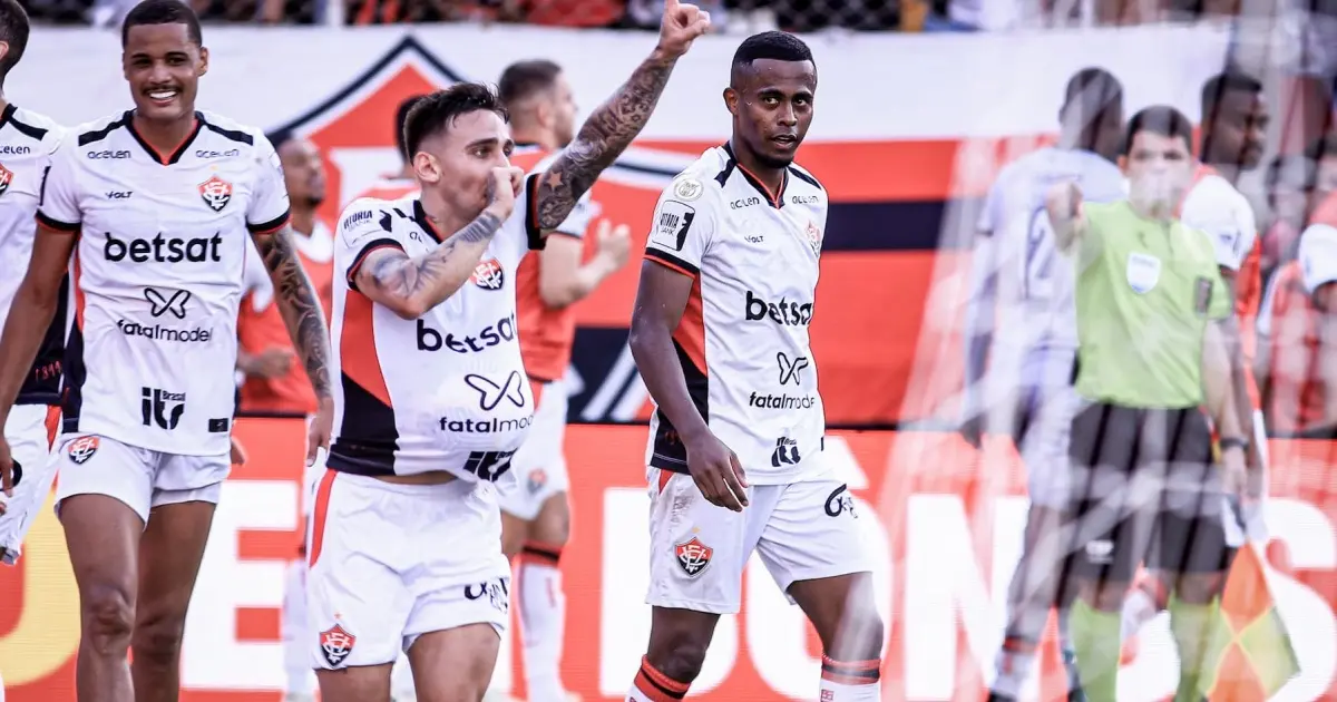 Com gol de Mosquito, Vitória vence o Juventude e respira na Série A