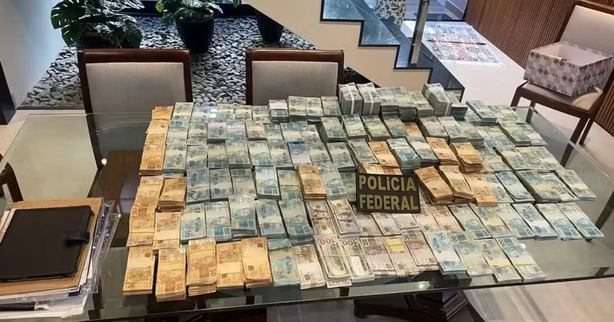 PF apreende R$ 2,7 milhões em espécie na casa de desembargador do TJ-MS