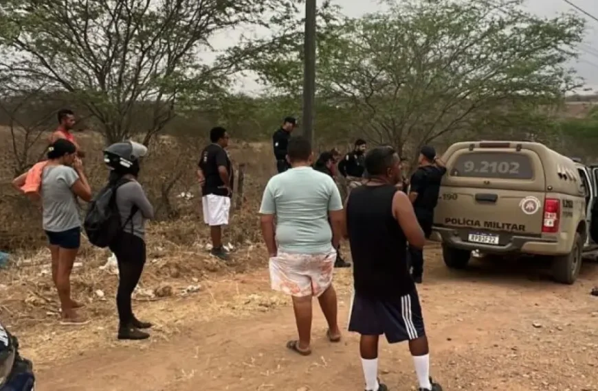 Garota é abandonada amordaçada às margens de rodovia após ser sequestrada na Bahia