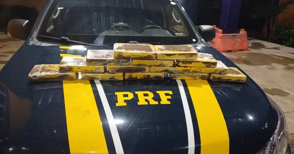 PRF apreende mais de 14 kg de cocaína em ônibus no Piauí