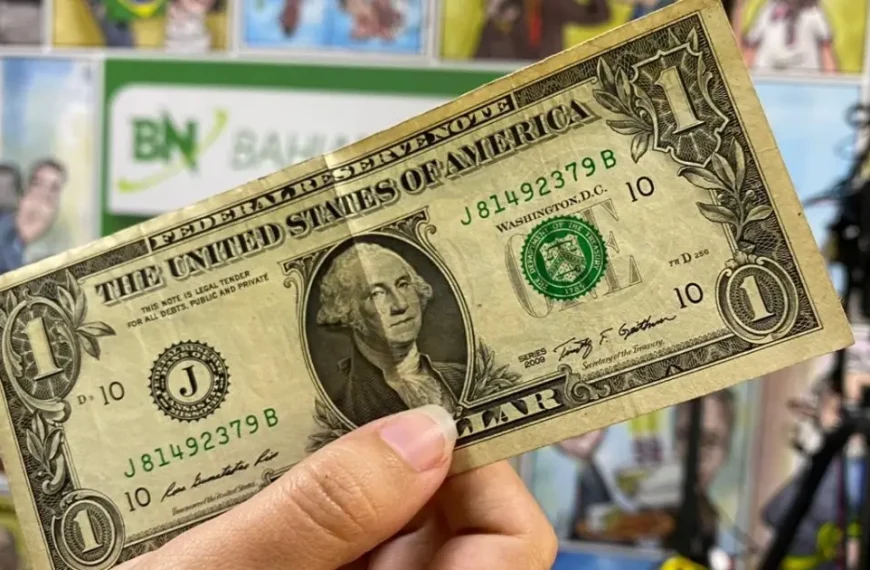 Dólar dispara e chega a R$ 6,26, o maior valor da história, após alta de 2,82%