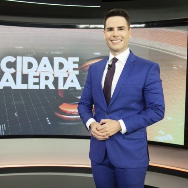 Luiz Bacci quebra silêncio e fala sobre saída da Record