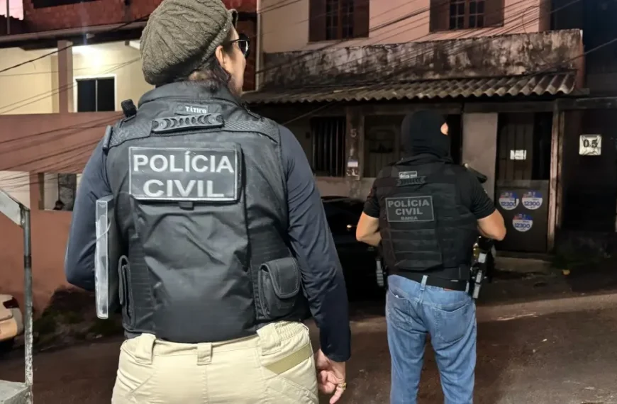 Quatro suspeitos morrem em confronto com a polícia durante operação que mira integrantes de grupos criminosos em Salvador