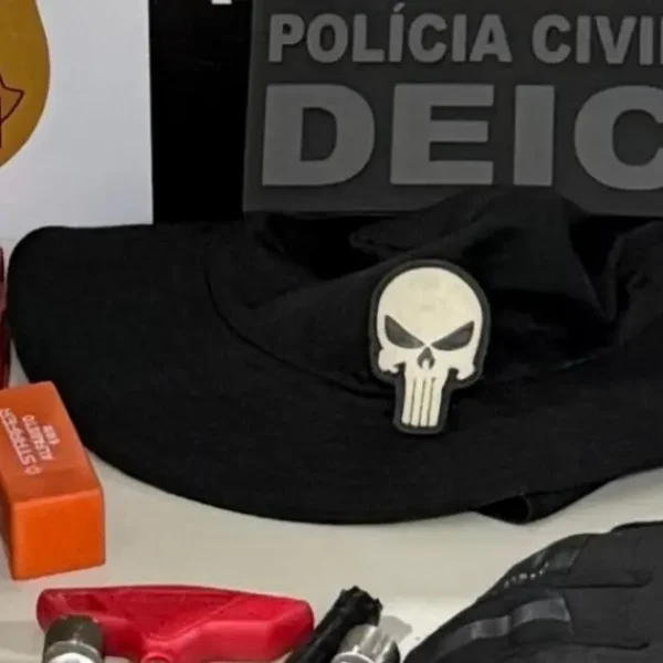 Polícia fecha desmanche de motocicletas em Itambé e prende dois homens em flagrante