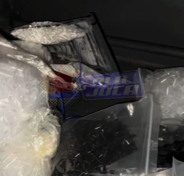 MAIS DE 3 MIL PINOS: grande quantidade de drogas é apreendida pela PM em Cajazeiras VI, nesta terça-feira (27)