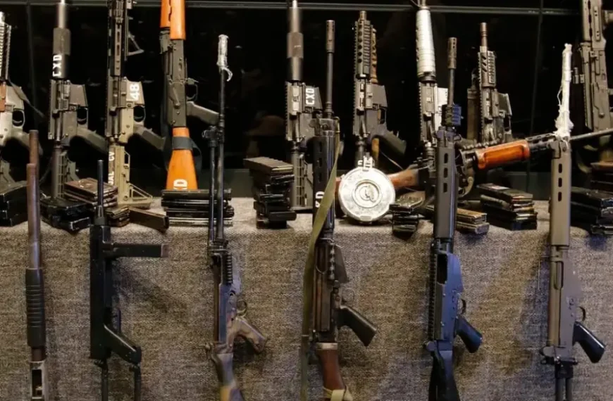 CACs não recadastram 7.600 armas de uso restrito adquiridas durante governo Bolsonaro