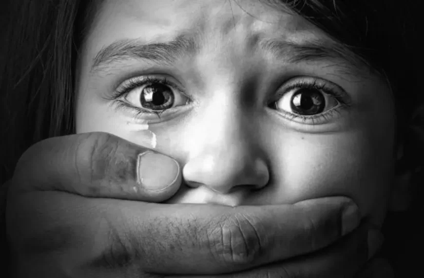 A cada hora, o país registra sete estupros de crianças e adolescentes, afirma dados do Ministério dos Direitos Humanos