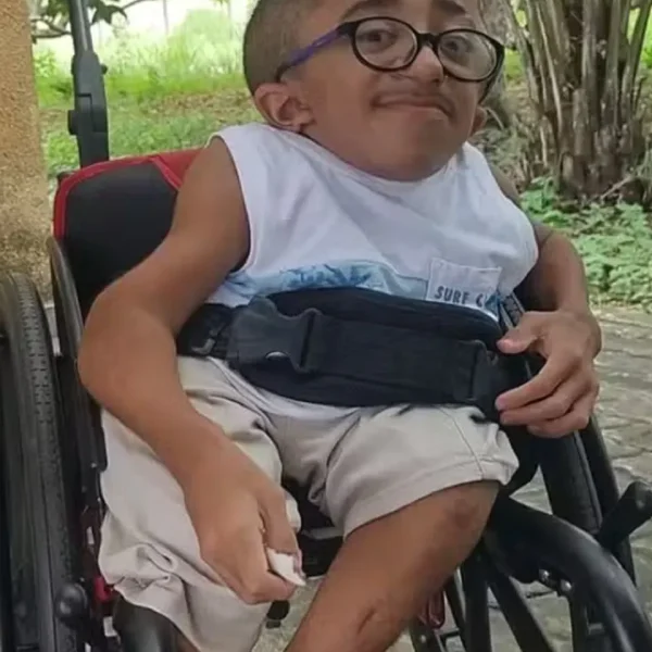 Morre menino que sofria com ‘ossos de vidro’ em Feira de Santana