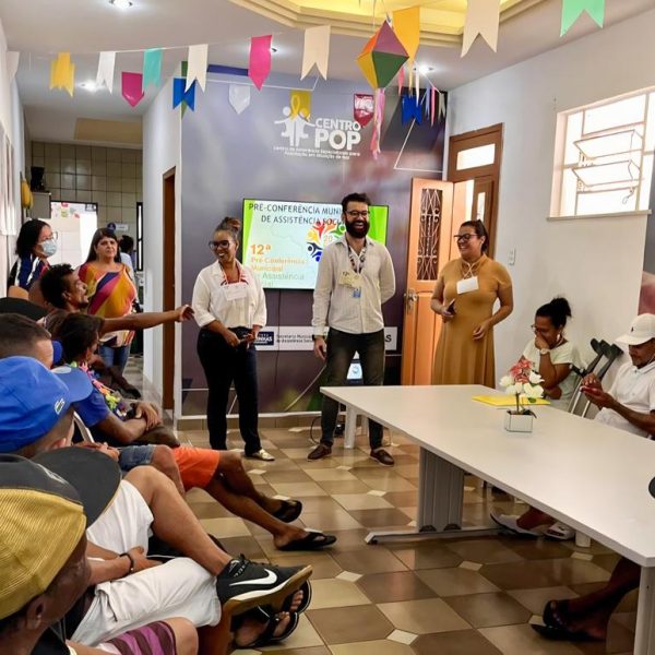 Sedes promove Pré-Conferência Municipal de Assistência Social no Centro POP