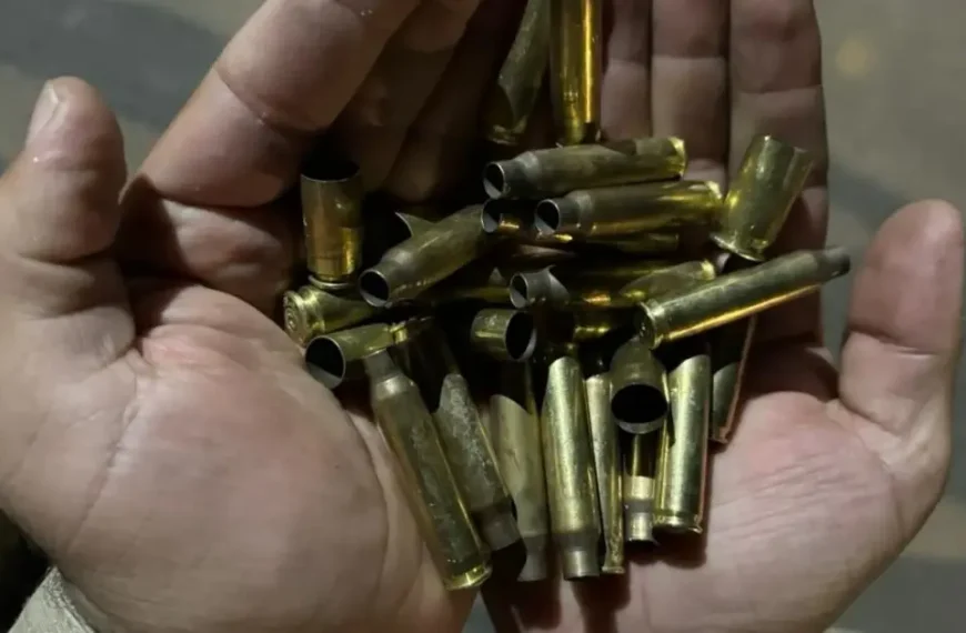 Grupo faz pichações de facção e promove disparos em bairro de Feira de Santana