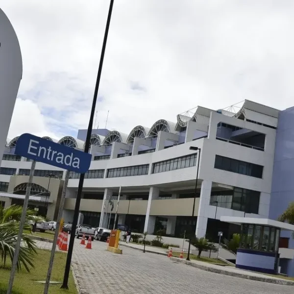 Homem condenado por feminicídio da ex-companheira em São Desidério é sentenciado a 21 anos