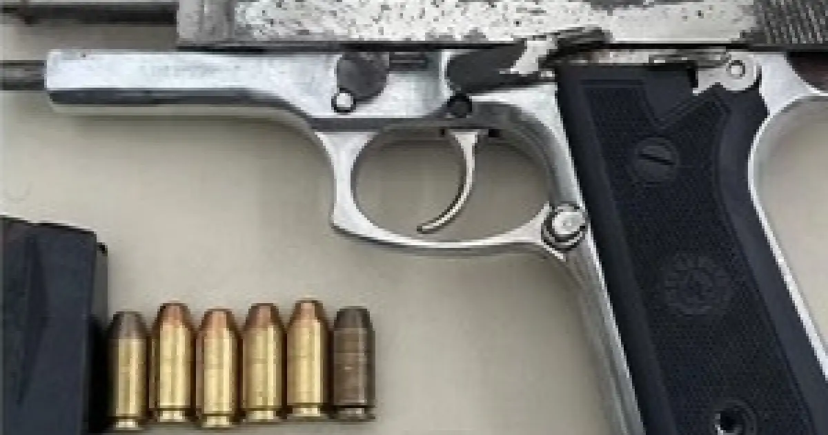 Suspeito de homicídios é preso com pistola em Candeias
