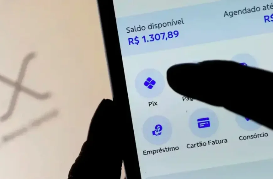 Pix automático entra em operação nesta segunda-feira; saiba detalhes