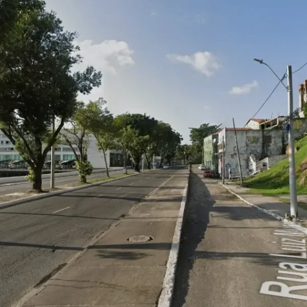 Corpo esquartejado é encontrado próximo à Bahia Marina, na Avenida Contorno, em Salvador