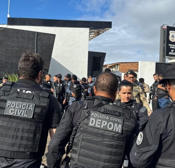 Polícia prende foragido na Engomadeira e apura envolvimento em ataques contra policiais civis