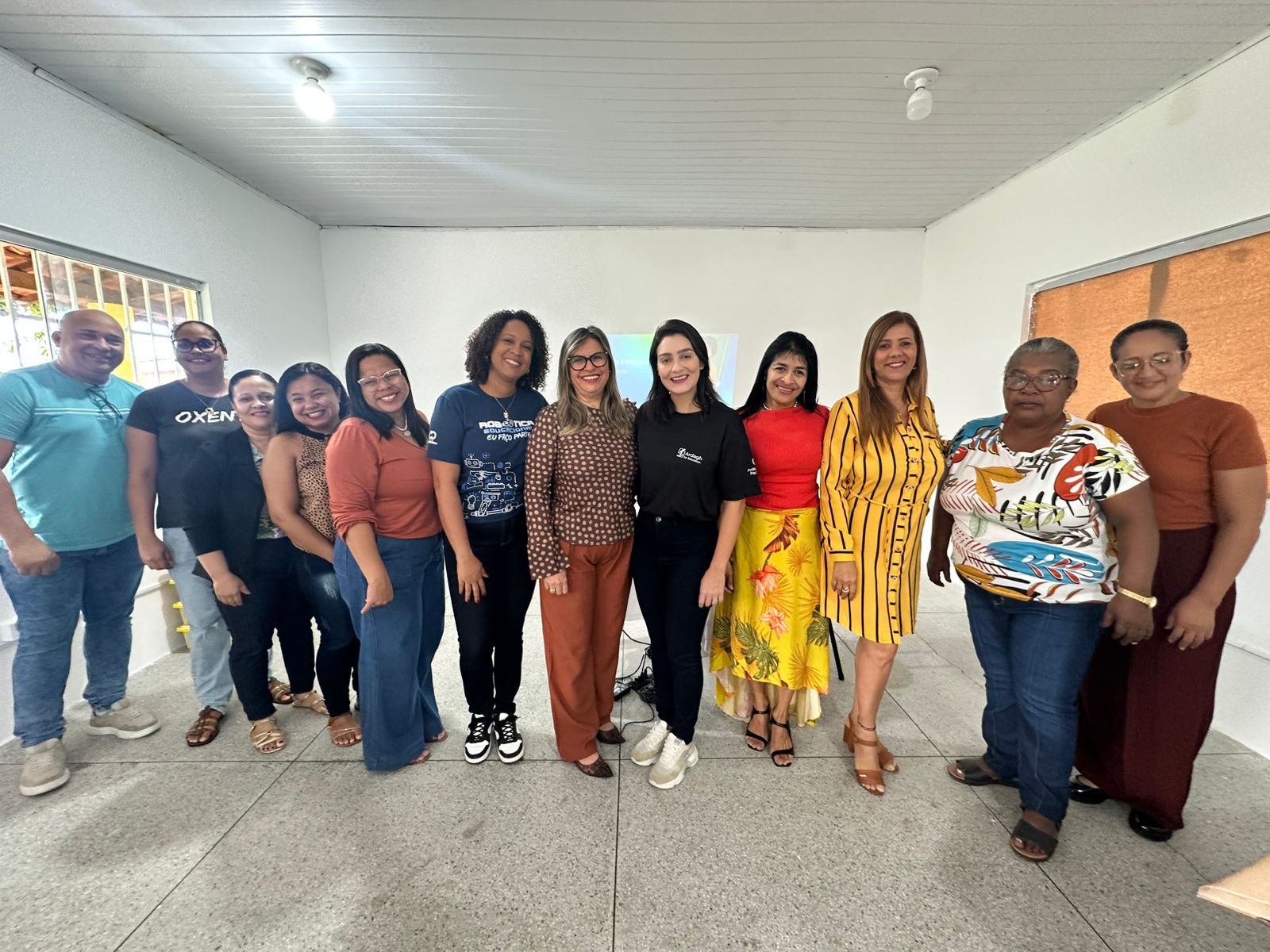 Professores de Alagoinhas participam de formação para utilizar robótica em sala de aula