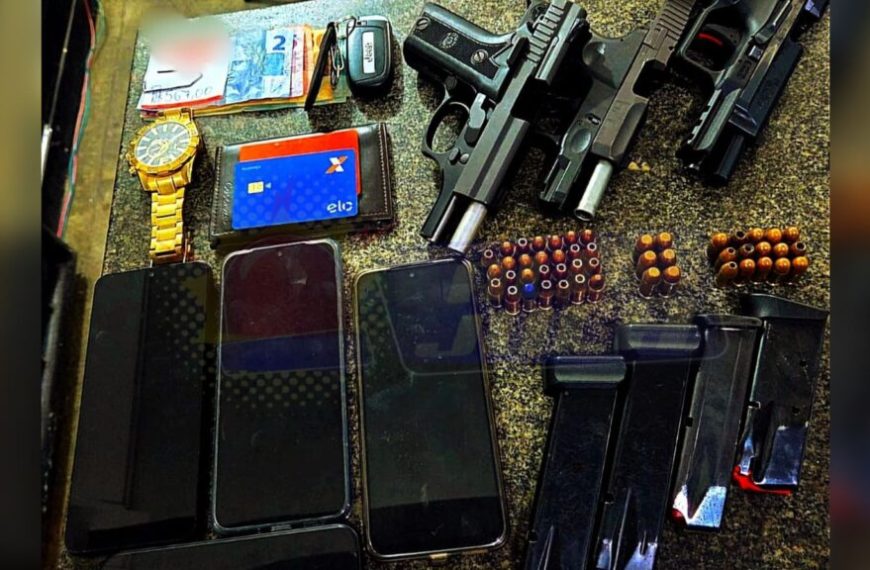 TRIO PRESO: PRF apreende armas, drogas e carro roubado na BR-101 em Santo Antônio de Jesus