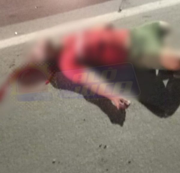 TIRO NA CABEÇA: homem é achado morto dentro de carro na BR-324