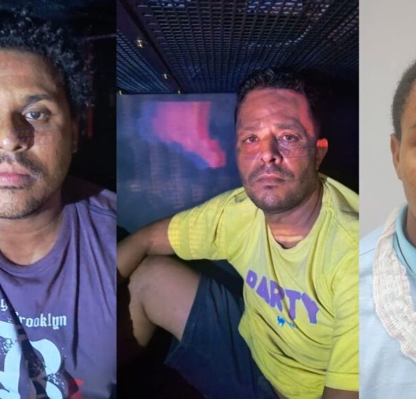 NO XILINDRÓ: três homens são presos em Salvador; carro roubado vai para a delegacia e outro veículo é levado para Transalvador