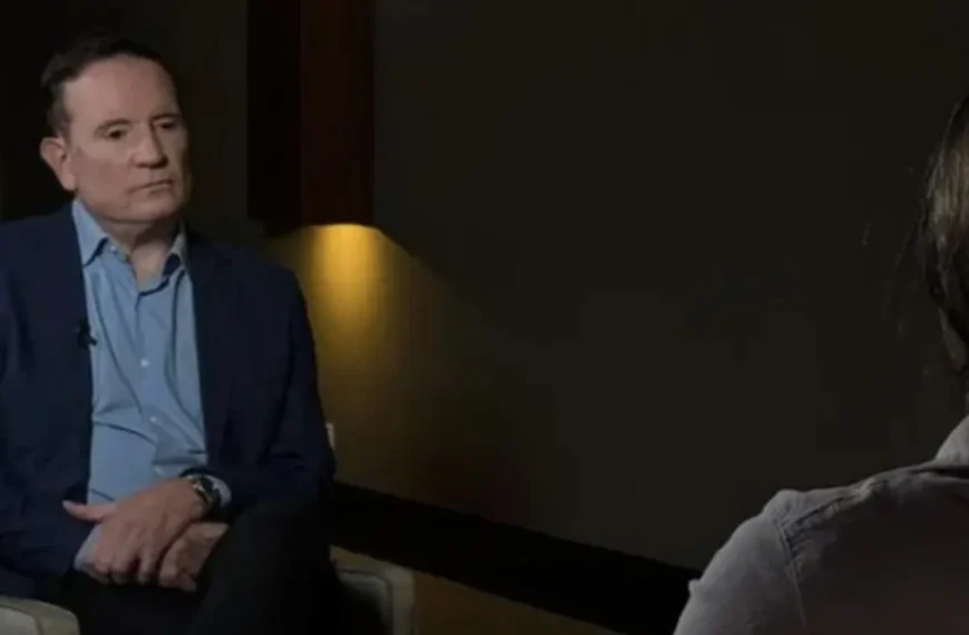Cabrini entrevista jovem agredida por ex-jogador: “Ele queria me matar”