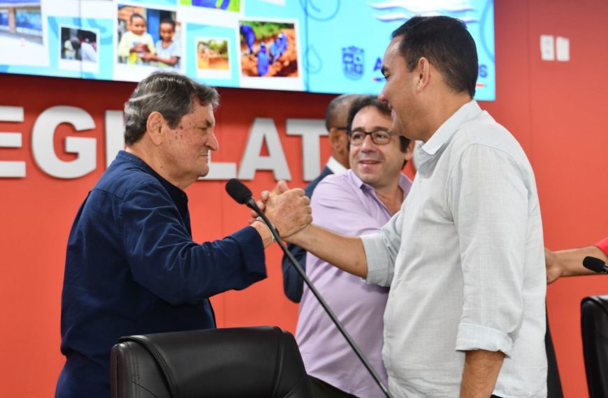 Sessão Solene na Câmara celebra 60 anos do SAAE Alagoinhas