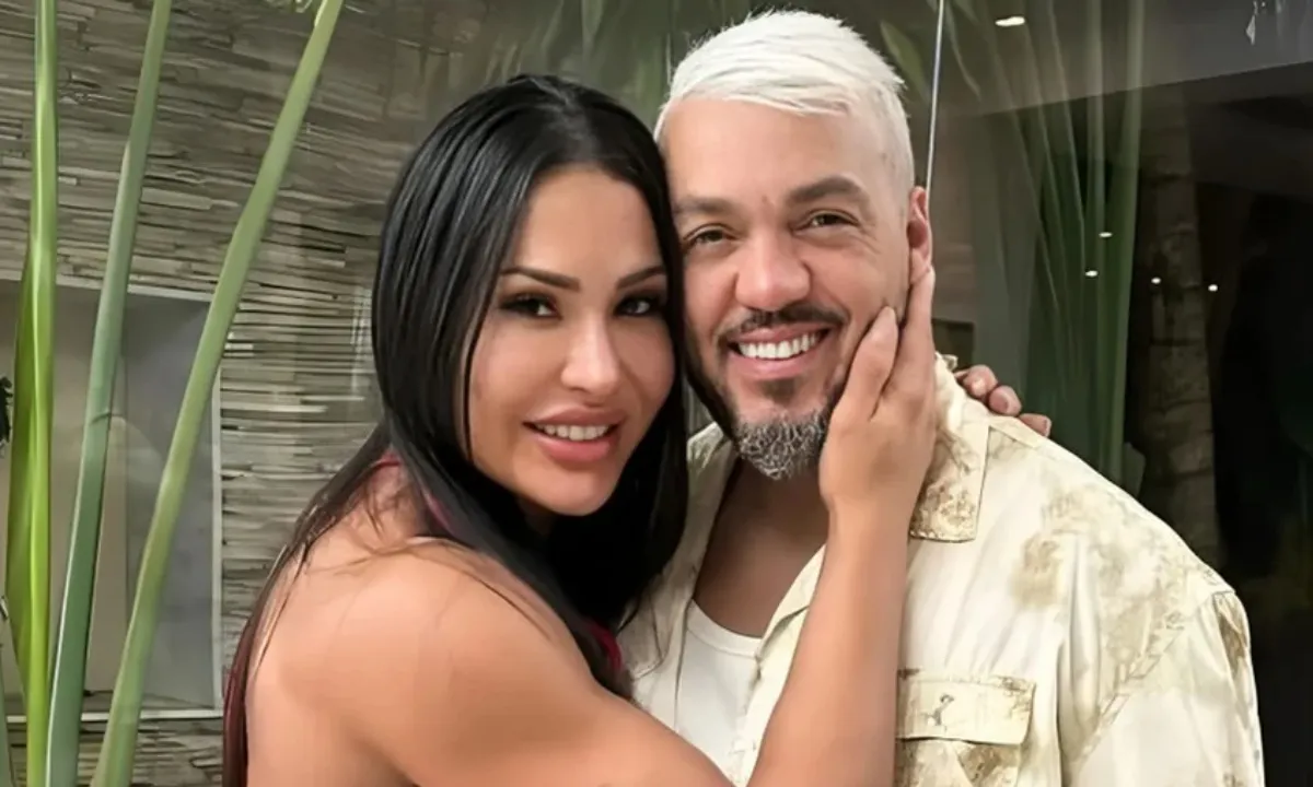 Gracyanne Barbosa volta atrás e pede suspensão do divórcio com Belo