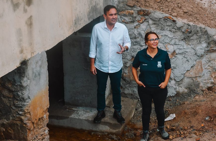 Prefeito Gustavo Carmo visita obras concluídas após fortes chuvas em Alagoinhas
