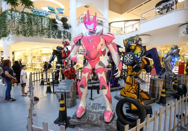 Exposição gratuita de robôs gigantes desembarca em Salvador