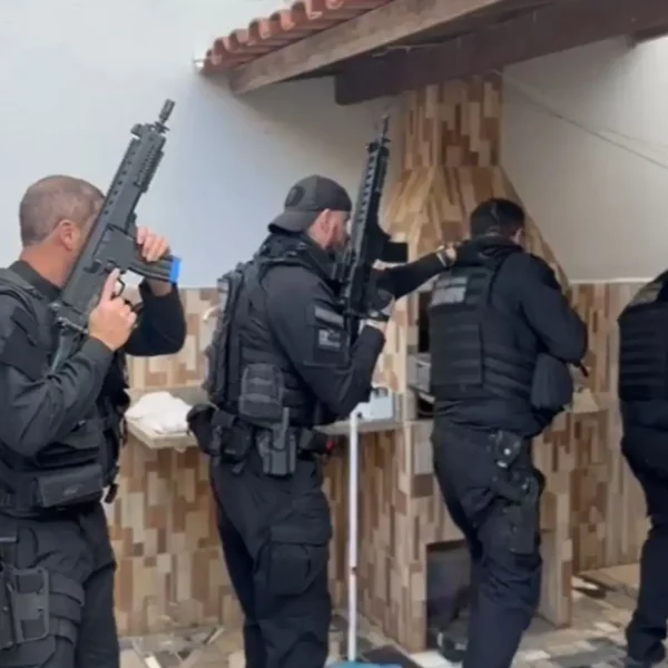 OPERAÇÃO CABRON: Polícia Civil cumpre 14 mandados e prende suspeitos de tráfico no sudoeste da Bahia