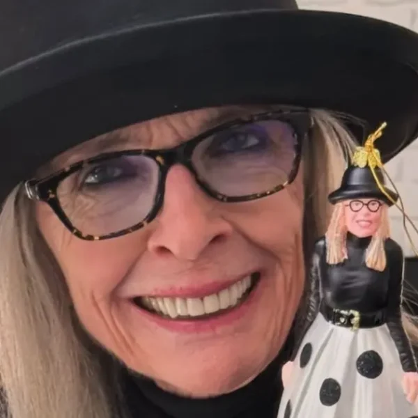 Morre Diane Keaton, atriz vencedora do Oscar, aos 79 anos