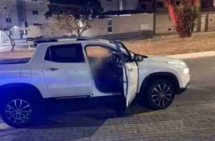 Homem é morto a tiros dentro de picape em Vitória da Conquista