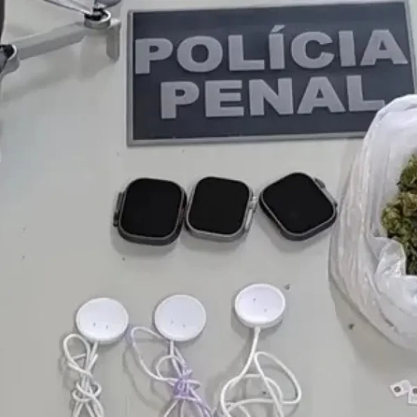 Drone com drogas e eletrônicos é interceptado ao tentar entrar no Presídio de Salvador