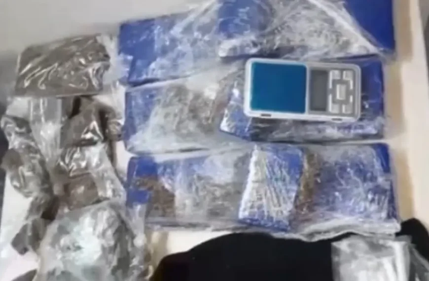 Drogas são apreendidas pela PM no bairro da Fazenda Grande do Retiro, em Salvador