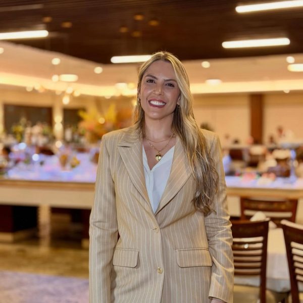 Empresária de Alagoinhas é destaque em grande evento de saúde em Salvador