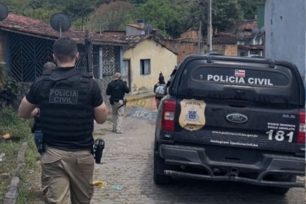 OPERAÇÃO LINHA D’ÁGUA: mandados são cumpridos e polícia desmonta acampamentos de criminosos no Recôncavo