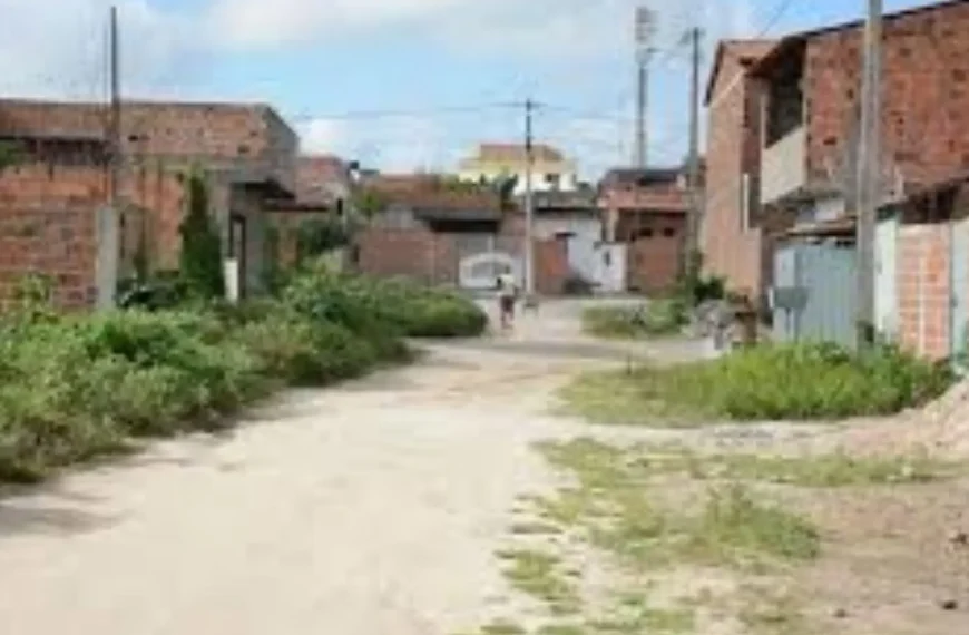 Jovem é assassinado durante apagão em conjunto habitacional de Feira de Santana