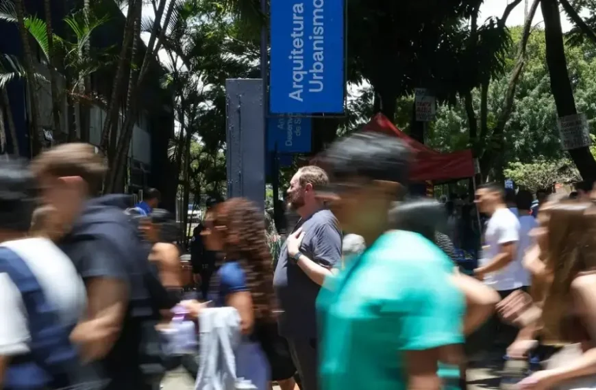 Primeiro dia de Enem 2025 registra 27% de abstenção