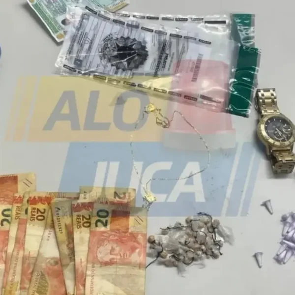 Motociclista é preso em flagrante com drogas no Parque Solar Boa Vista, em Salvador