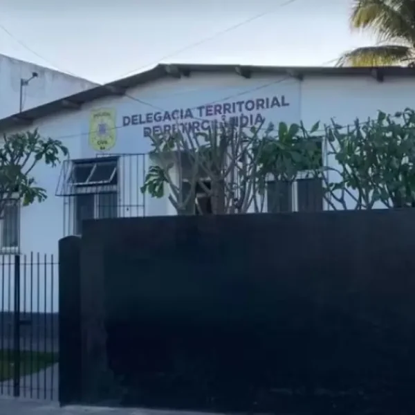 Homem é detido na Bahia por golpe sexual após retirar preservativo depois de acertar programa com mulher