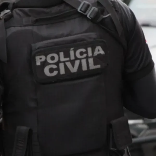 Homem é preso em flagrante por tráfico de drogas e posse de arma em Iguaí, Bahia