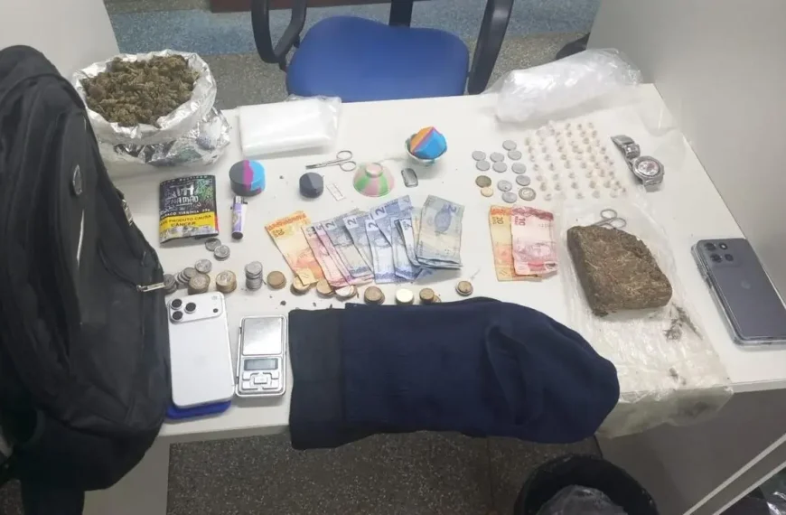 PM apreende mais de 2 kg de drogas e prende dois suspeitos no bairro do Garcia, em Salvador