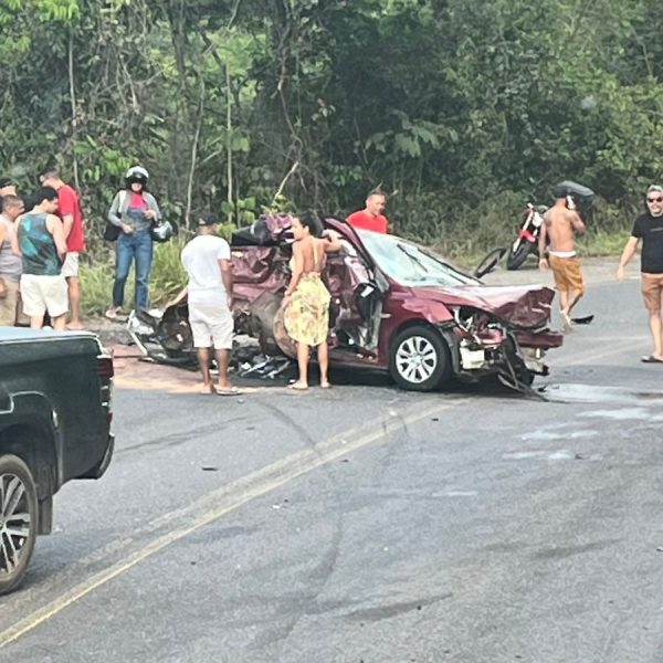 Video : Acidente na BR-110 entre Rio do Una e Catu mobiliza Samu e helicóptero neste domingo (28)