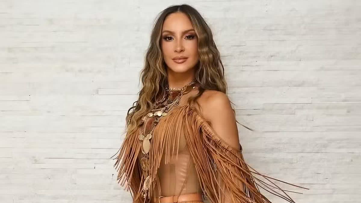 MP da Bahia acusa Claudia Leitte de discriminação religiosa e pede indenização milionária
